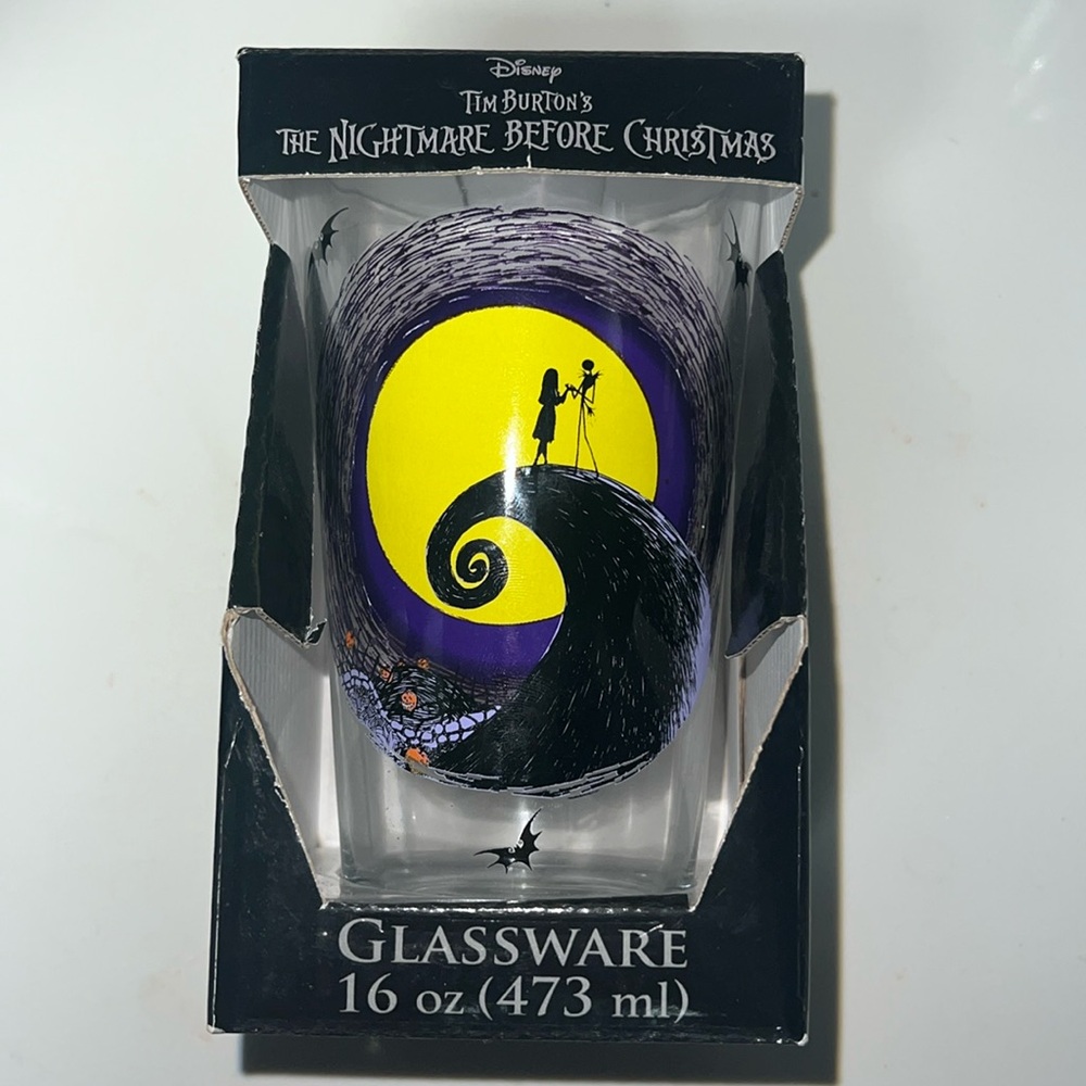 New in box the nightmare before Christmas collectible 16oz glass